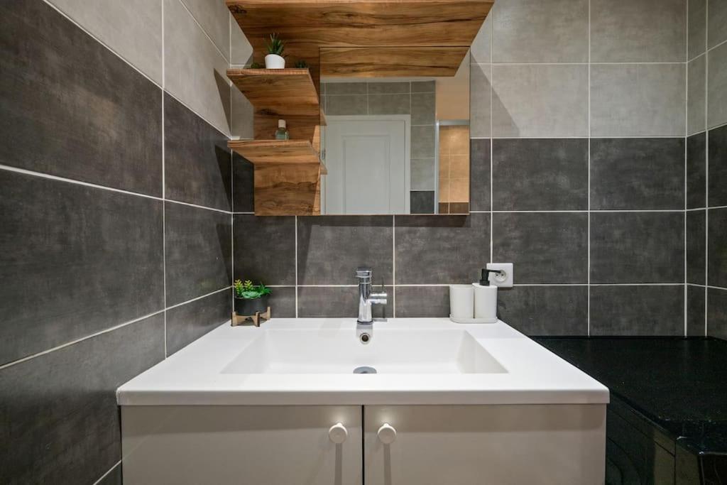 Appartement F3, 2 Chambres, 80M2 Ніцца Екстер'єр фото